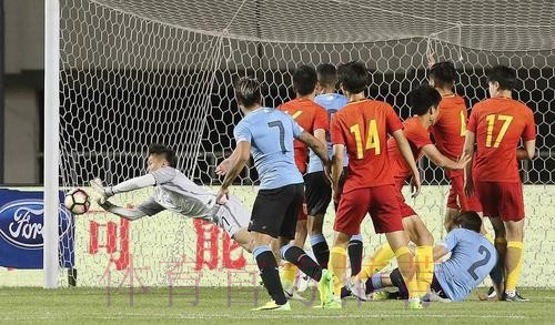 【U系列】1-3负南美冠军 中国U-20收获成长